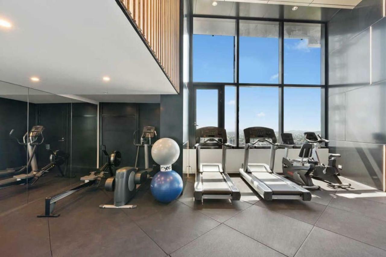 Апартаменты Highlife Luxury*Carpark*Wifi*Pool*Gym*Netflix Брисбен Экстерьер фото