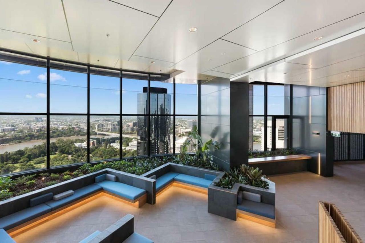 Апартаменты Highlife Luxury*Carpark*Wifi*Pool*Gym*Netflix Брисбен Экстерьер фото